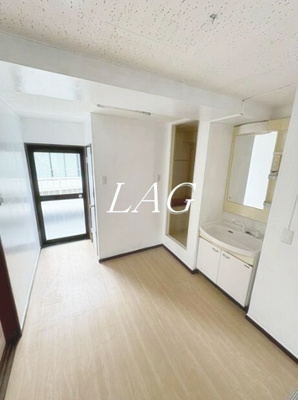 【居間・リビング】 | 薫ビル | 洋室のお部屋です。