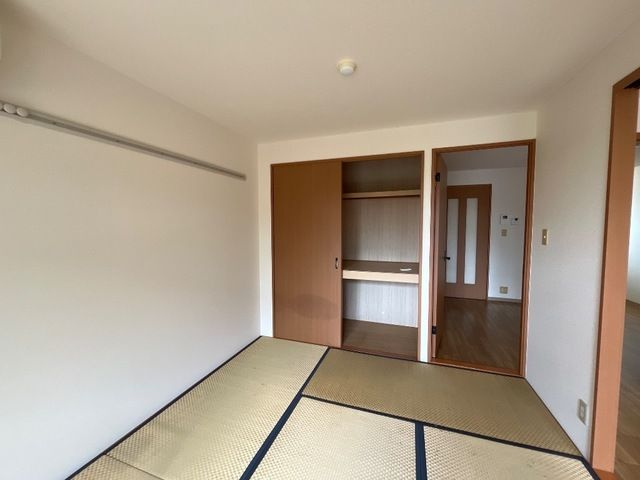 グリーンヒル壱番館の和室