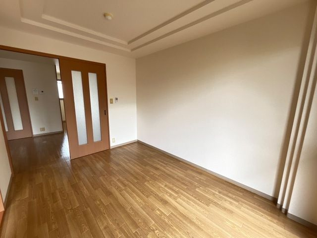 グリーンヒル壱番館の洋室