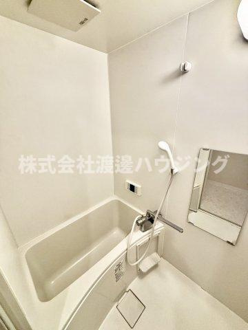 新喜多東２丁目テラスハウスの浴室