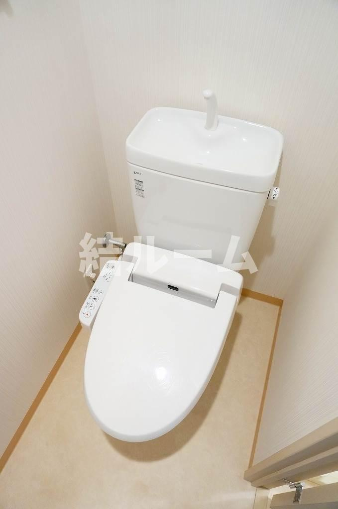 板橋区高島平９丁目の賃貸マンションのトイレ