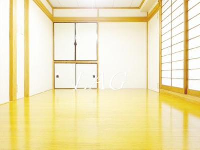 【居間・リビング】 | メゾンマヌワール | 洋室のお部屋です。