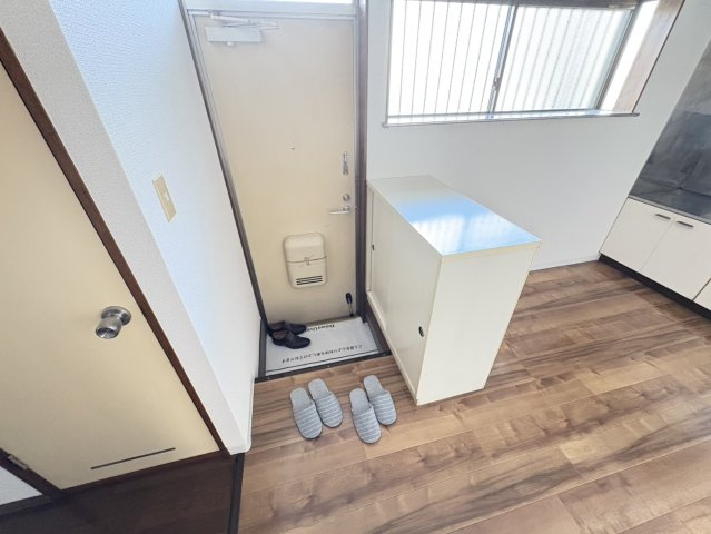 第五早川ハウスの玄関