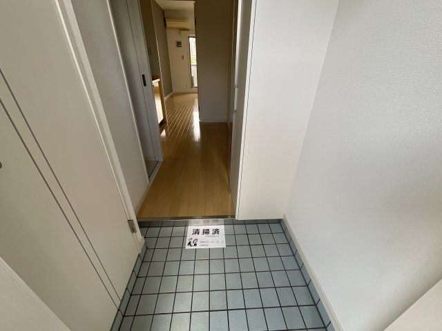 【玄関】 | スマイルⅠ番館 | 落ち着いた玄関です