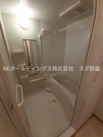グレイスフルＢの浴室