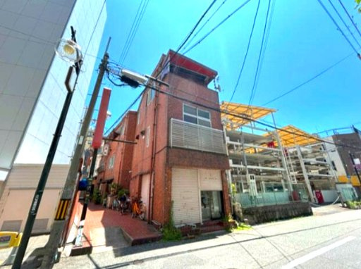 赤レンガ通り西側の外観