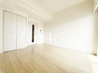 【居間・リビング】 | スパシエスタイル住吉 | 洋室のお部屋です。