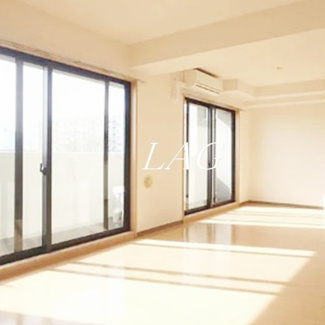 【居間・リビング】 | デュエット北千住クレア | 洋室のお部屋です。