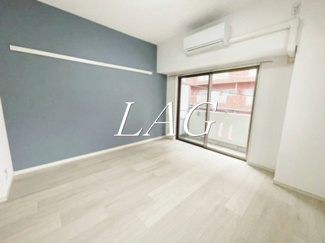 【居間・リビング】 | ラフィーヌすみだ | 洋室のお部屋です。