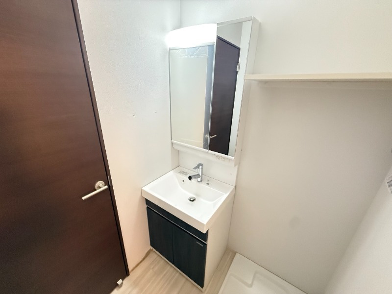 R-smart花園の洗面所