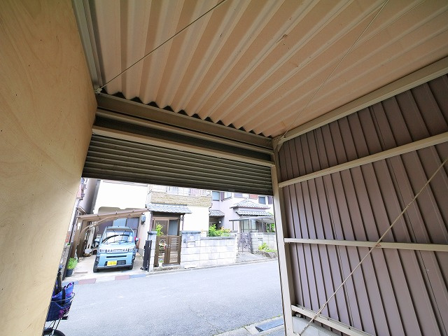 堀田ガレージ