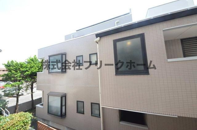 三鷹市新川６丁目の賃貸マンションの展望