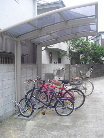 パルコート１８のその他共用部分|屋根付自転車駐輪場