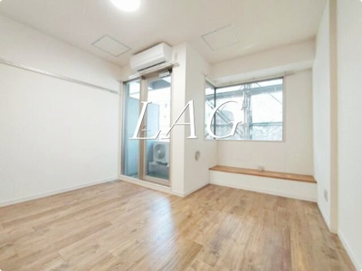 【居間・リビング】 | オークヒルズ | 居室です。
