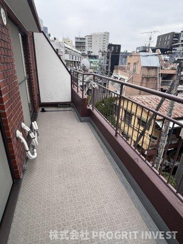 ジョリーメゾンヌベル下落合のバルコニー
