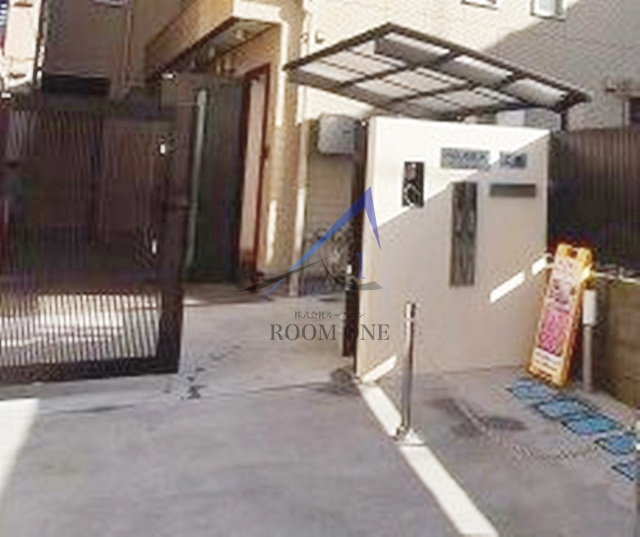 ＨＯＵＳＥ．Ｋのエントランス|エントランスです。