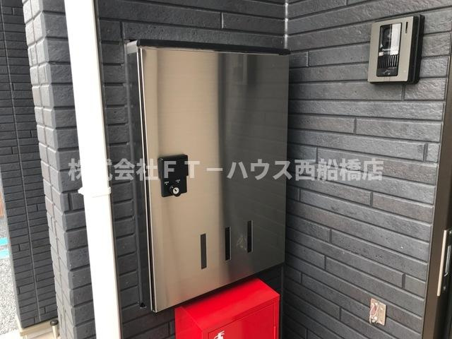 Ｃｈａｔｅａｕ・Ａｒｖ（シャトー・アルヴ)のその他共用部分|宅配BOX(イメージ)