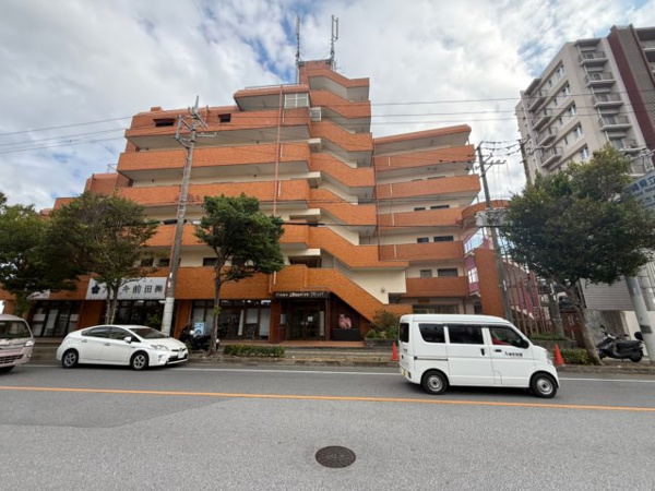 ライオンズマンション首里の画像