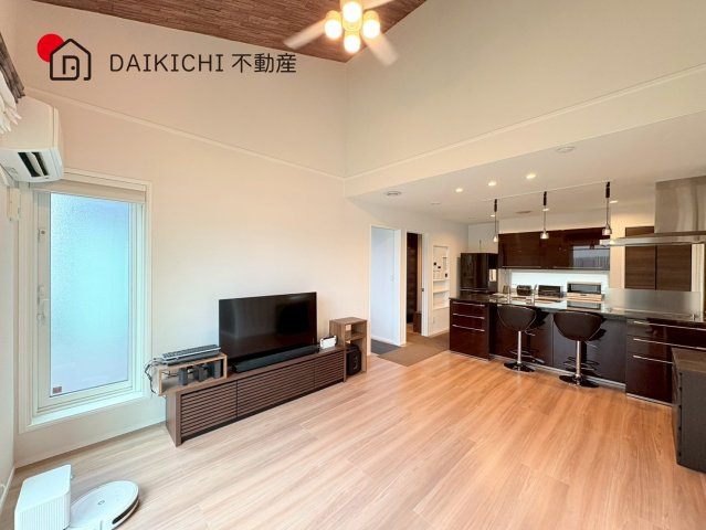 【居間・リビング】 | 加須市琴寄　中古戸建