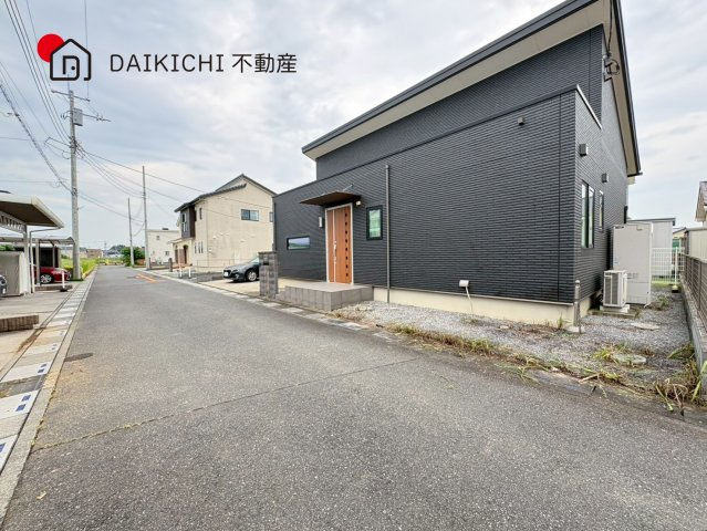 【前面道路含む現地写真】 | 加須市琴寄　中古戸建