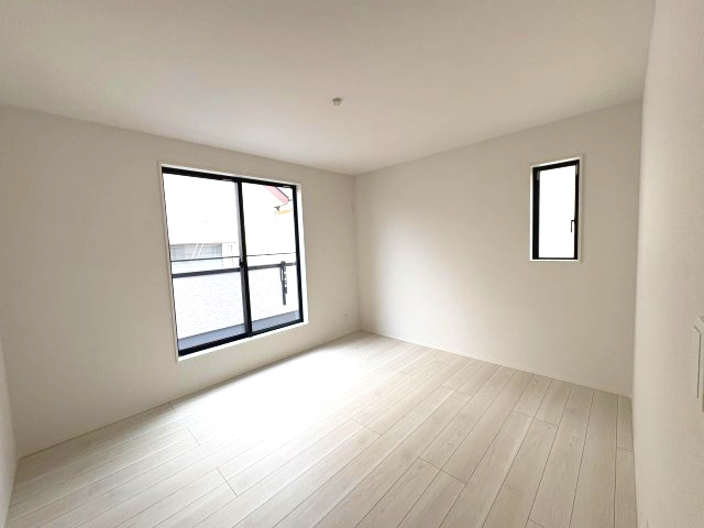 《仲介手数料半額》川越市新宿町３丁目　2号棟の洋室|洋室7.75帖