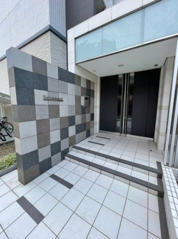 ソレアード(中川区)　名古屋市賃貸　仲介手数料無料のエントランス