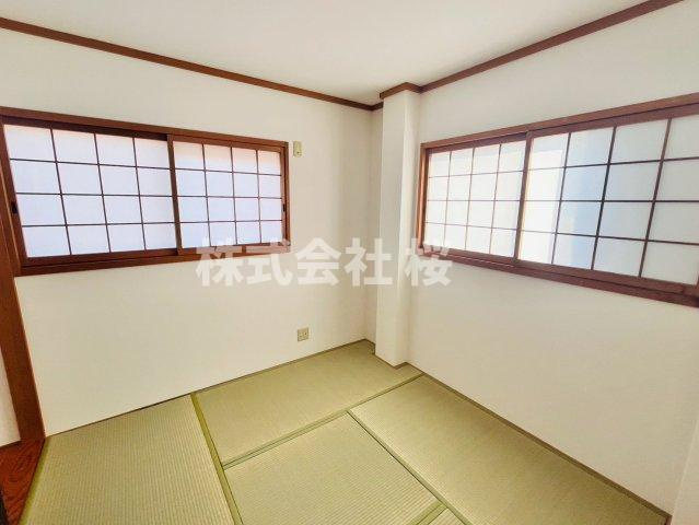 淀川区塚本５丁目　中古戸建の和室|和室があると、家にあたたかい雰囲気が生まれます