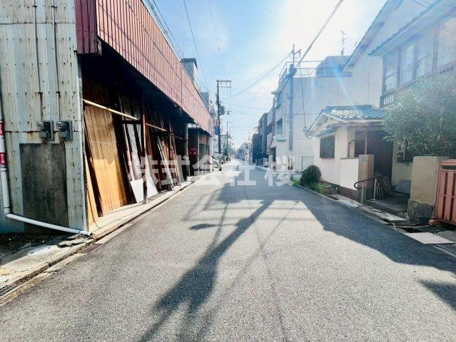 淀川区塚本５丁目　中古戸建の前面道路含む現地写真|前面道路含む現地写真です
