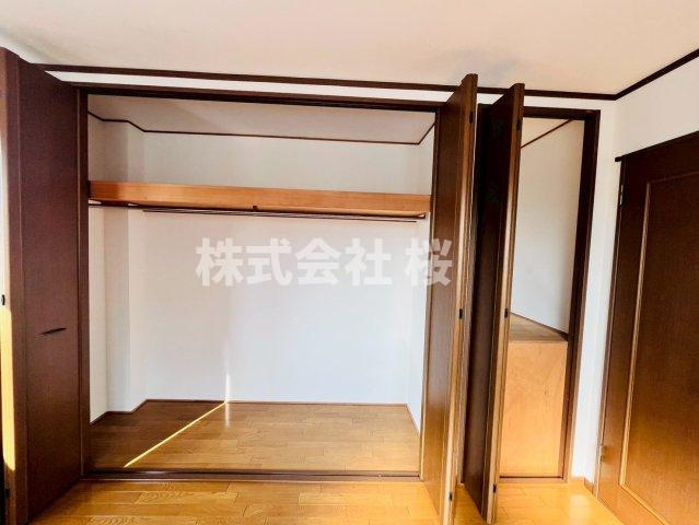 淀川区塚本５丁目　中古戸建の収納|大きなスペースがあり、収納には困りません
