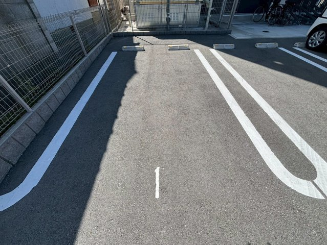 ソネテラスの駐車場