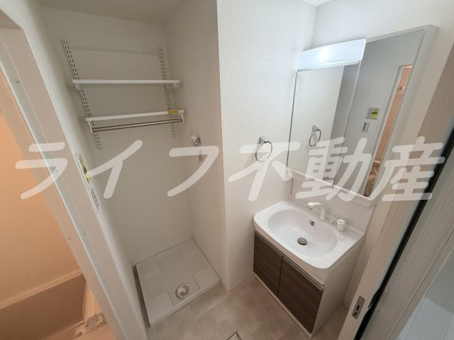 H-maison衣摺Ⅲの洗面所|ゆったりとスペースのある洗面所