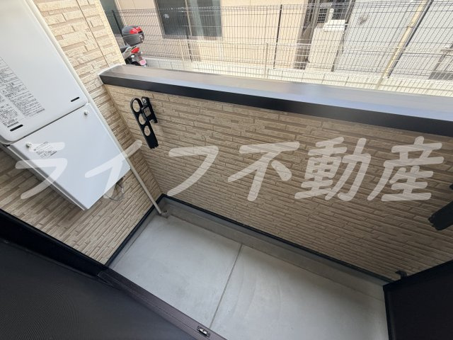 H-maison衣摺Ⅲのバルコニー|お洗濯にも便利なバルコニー付き
