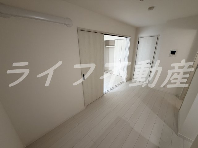 H-maison衣摺Ⅲの居間・リビング|おしゃれなリビングです