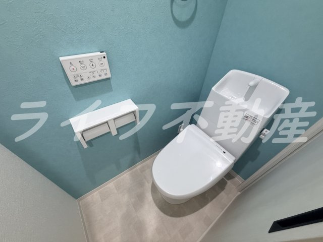 H-maison衣摺Ⅲのトイレ|落ち着いた色調のトイレです