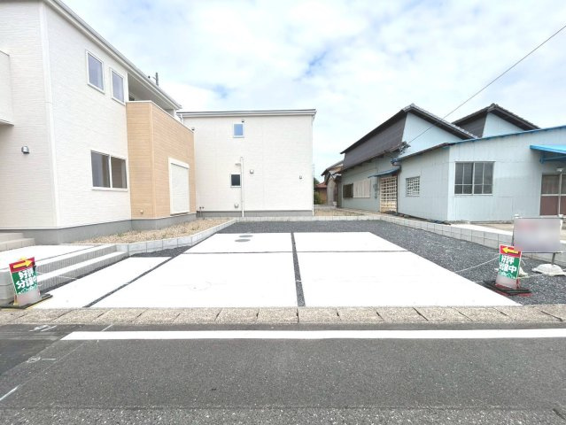 リーブルガーデン　一宮市第3小赤見　全3区画分譲の駐車場|■駐車場　■ヤマダ不動産　株式会社リライフ　
■夢のマイホーム購入をフルサポートします！