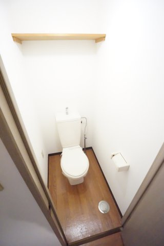 【トイレ】 | とうすい | 落ち着いた色調のトイレです