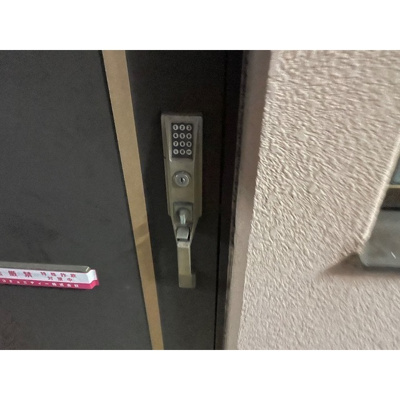【玄関】 | サンシティ末広 | 玄関です
