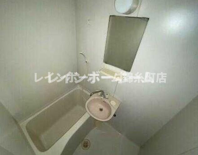 シャルム市川の浴室