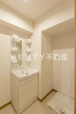 【洗面所】 | ベルガモット梅屋敷 | コンパクトで使いやすい洗面所
