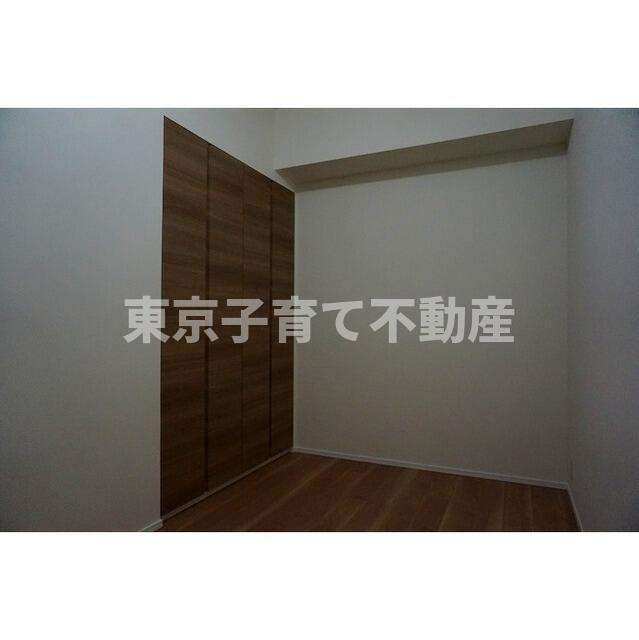 アンビエンテ駒込の洋室