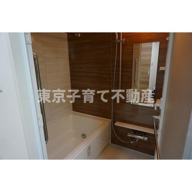 アンビエンテ駒込の浴室