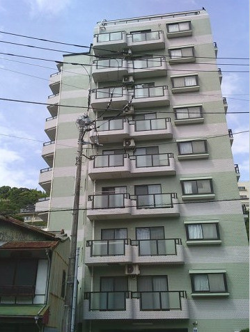 ライオンズマンション湯河原万葉公園の外観|マンション外観