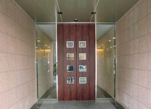 クレドラテース白河のエントランス