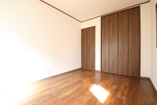 【洋室】 | 中野町戸建