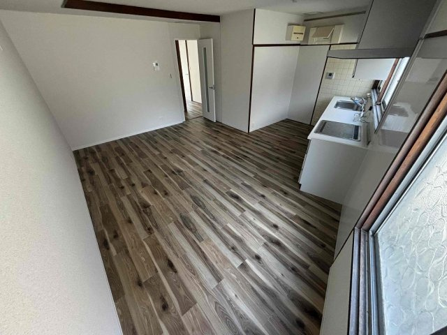 東垂水2丁目戸建の居間・リビング