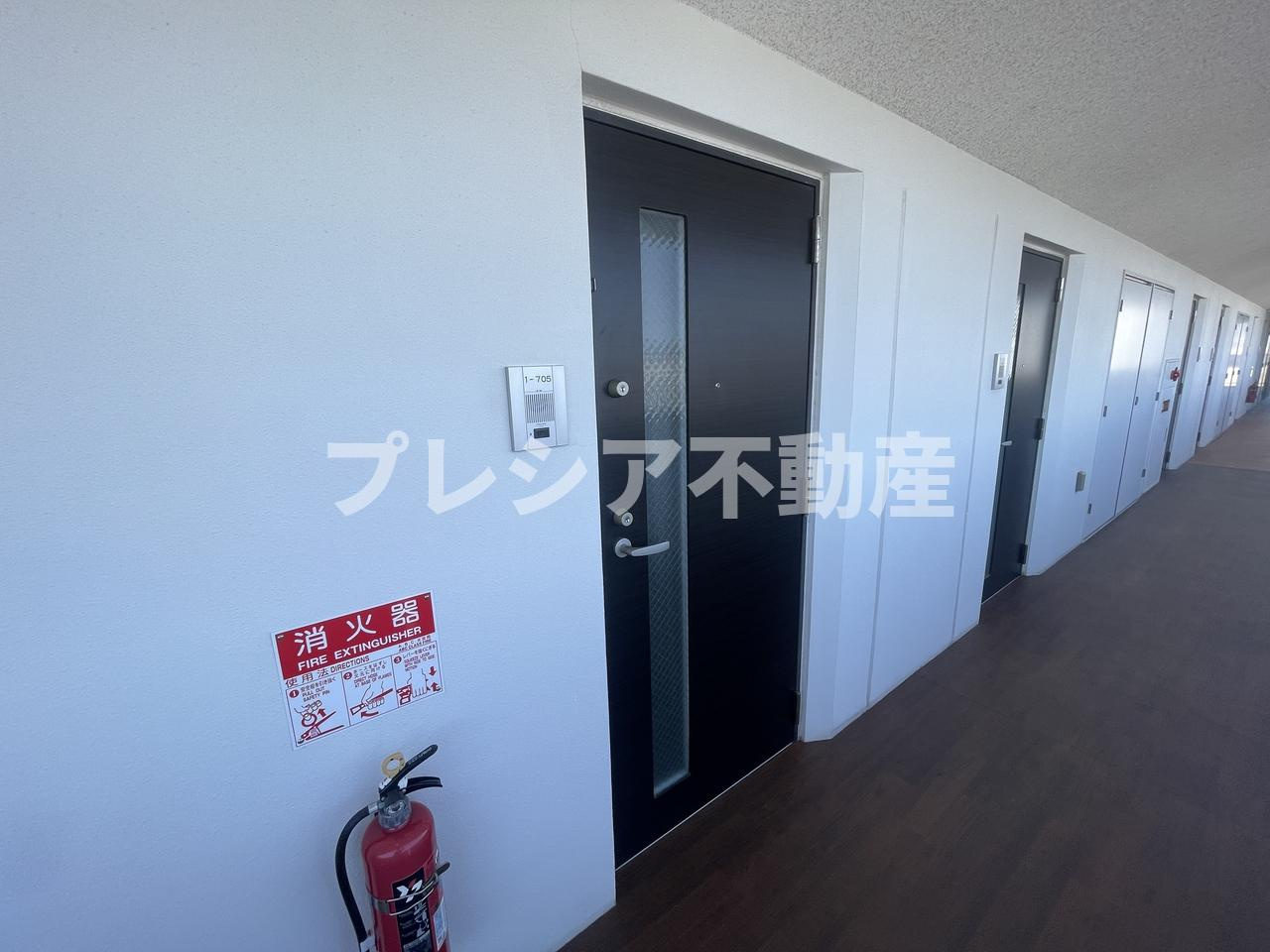 セレニテ甲子園Ⅰの玄関