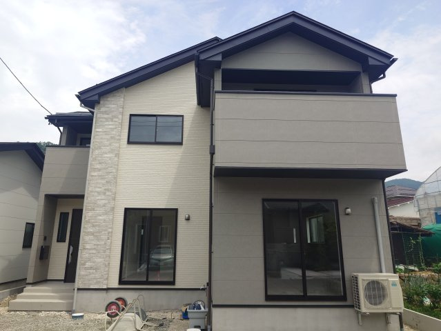 山形市小白川町５丁目の新築一戸建