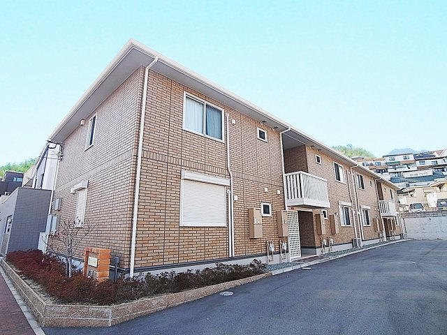 ディアコート神戸2の外観|綺麗な外観タイル張りで綺麗です