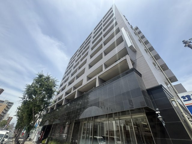 第1関根マンションの外観