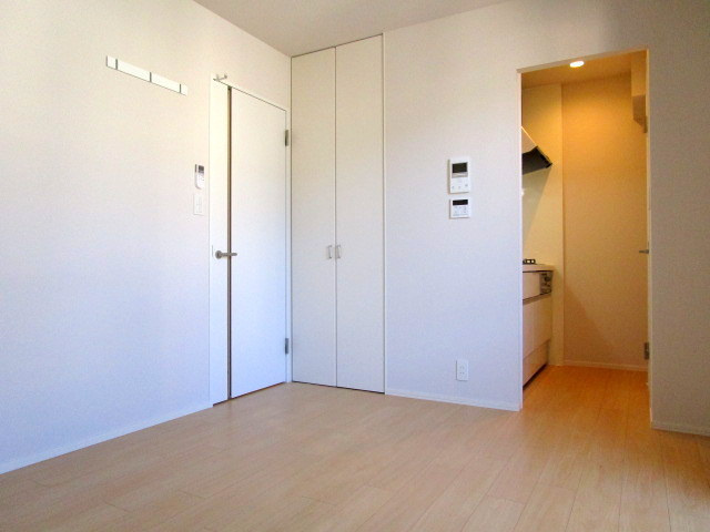 メゾンベール宮坂の居間・リビング|★綺麗なフローリングのお部屋です★